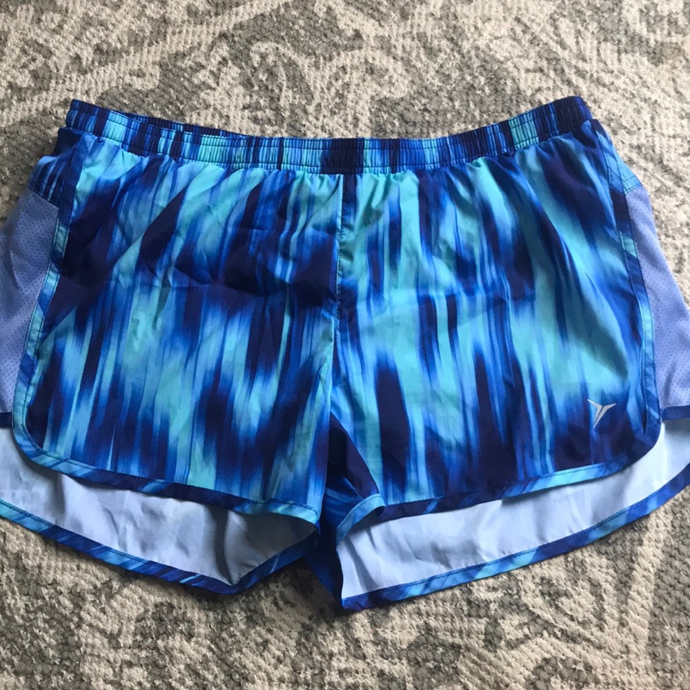 Athletic shorts